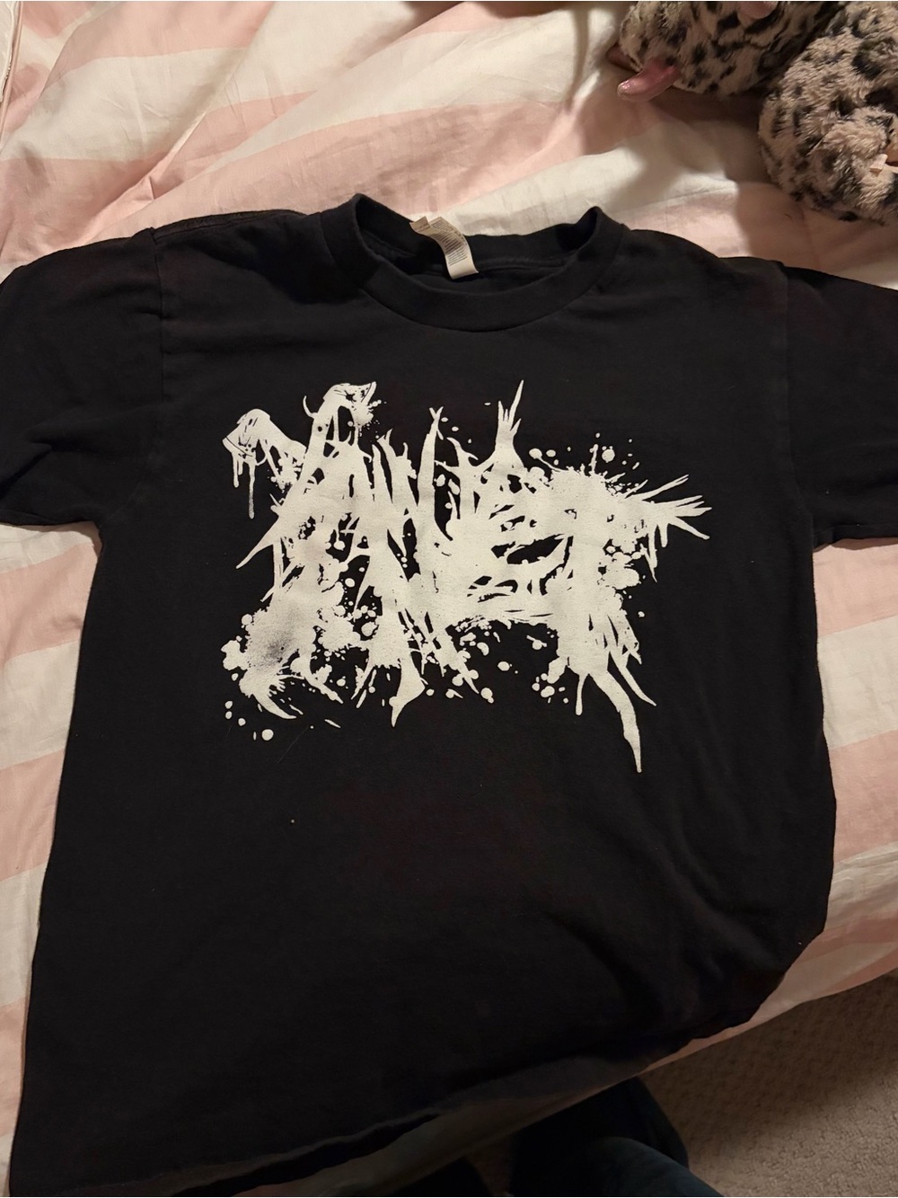 PILED FLESH amulet T-shirt